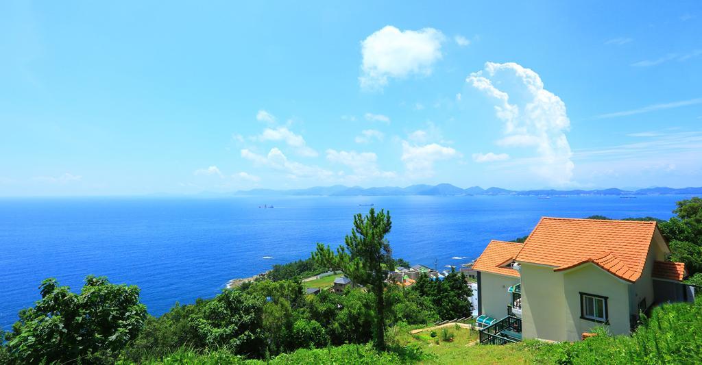 Villa Montmartre Namhae Exterior foto